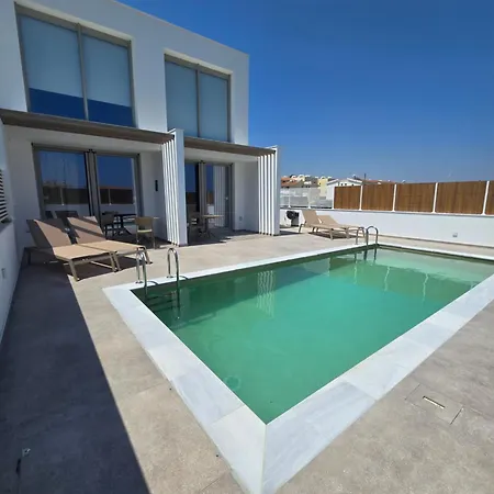 Divina Loft C Adults Only With Shared Pool 公寓 *