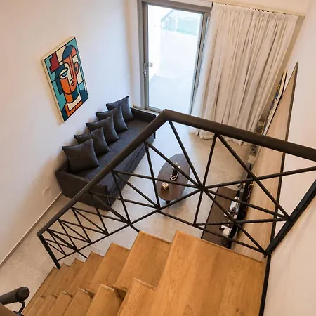 公寓 Divina Loft C Adults Only With Shared Pool 皮尔瓦利亚
