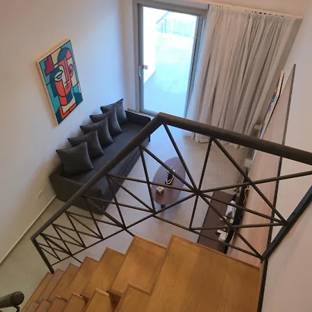 Divina Loft C Adults Only With Shared Pool 公寓 皮尔瓦利亚
