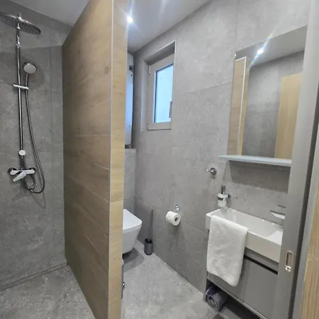 公寓 Divina Loft C Adults Only With Shared Pool